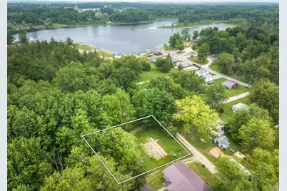301 Shady Lane, Six Lakes, MI 48886 - Photo 8