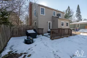 2477 Riverside Dr NE, Grand Rapids, MI 49505 - Photo 44