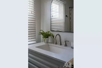 2477 Riverside Drive NE, Grand Rapids, MI 49505 - Photo 34