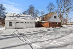 21687 Shiawassee Dr, Cassopolis, MI 49031 - Photo 52