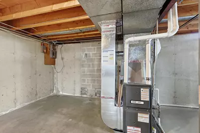 1465 Laughlin Drive NW, Grand Rapids, MI 49504 - Photo 24