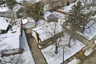 1465 Laughlin Dr NW, Grand Rapids, MI 49504 - Photo 28