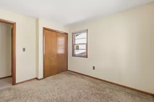 1465 Laughlin Dr NW, Grand Rapids, MI 49504 - Photo 14