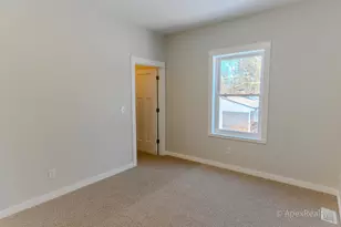 4010 Fulton St E, Grand Rapids, MI 49546 - Photo 32