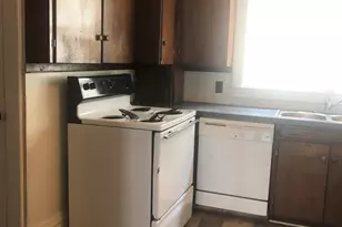 430 W Dutton St, Kalamazoo, MI 49007 - Photo 2