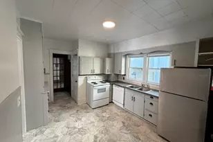430 W Dutton St, Kalamazoo, MI 49007 - Photo 2