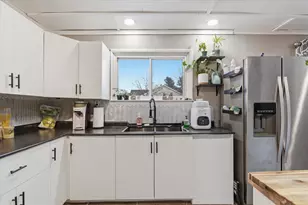 522 4th St, Michigan Center, MI 49254 - Photo 10