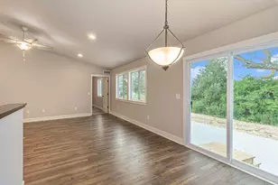 400 Carefree Ct, Niles, MI 49120 - Photo 4