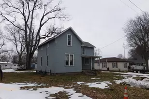 6555 Pipestone St, Eau Claire, MI 49111 - Photo 4