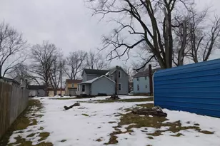 6555 Pipestone St, Eau Claire, MI 49111 - Photo 26