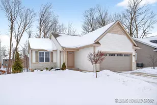 6520 Cherry Mead Ct, Caledonia, MI 49316 - Photo 2