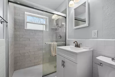 594 Waweenork Drive, Battle Creek, MI 49015 - Photo 14