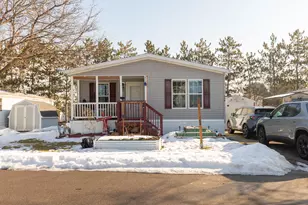 248 Maple Run, Mason, MI 48854 - Photo 2