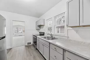 177 Hastings Ave, Benton Harbor, MI 49022 - Photo 14