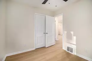 5374 Keyes Dr, Kalamazoo, MI 49004 - Photo 10