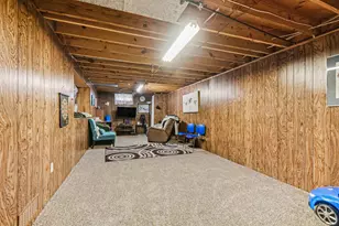 5541 Bonnie Ave SE, Kentwood, MI 49508 - Photo 16