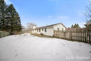 4660 Sheri Lynn Dr SW, Wyoming, MI 49519 - Photo 26