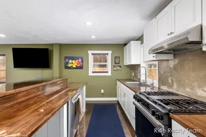 68199 Sassafras Street, Edwardsburg, MI 49112 - Photo 12