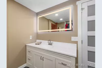 68199 Sassafras Street, Edwardsburg, MI 49112 - Photo 20