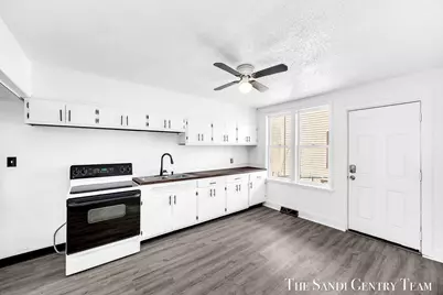 1257 3rd Street, Muskegon, MI 49441 - Photo 10