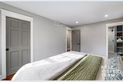 2410 Okemos Drive SE, Grand Rapids, MI 49506 - Photo 20