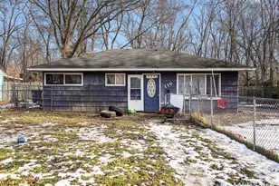 116 Fleetwood Dr, Battle Creek, MI 49037 - Photo 2