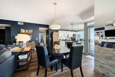 335 Bridge Street NW #2006, Grand Rapids, MI 49504 - Photo 10