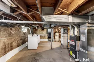 1245 Paris Ave NE, Grand Rapids, MI 49505 - Photo 30