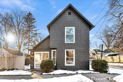 1245 Paris Avenue NE, Grand Rapids, MI 49505 - Photo 1