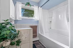 207 Maumee St, Jonesville, MI 49250 - Photo 30