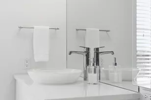 2026 Hazel St, Birmingham, MI 48009 - Photo 18