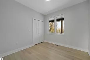 1713 Vanderlip Rd, Traverse City, MI 49686 - Photo 36