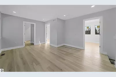 1713 Vanderlip Road, Traverse City, MI 49686 - Photo 20