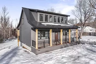 1713 Vanderlip Rd, Traverse City, MI 49686 - Photo 4