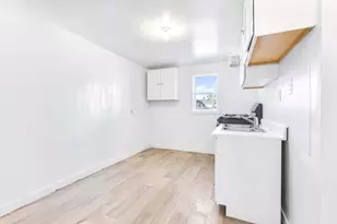 100 Wiltshire Ave, Battle Creek, MI 49015 - Photo 10