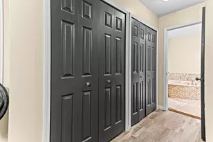 42216 Metaline, Canton, MI 48187 - Photo 18