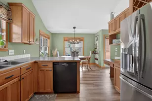 1050 North Meadow Dr SW, Byron Center, MI 49315 - Photo 16