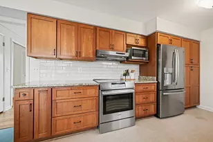 2051 Ascot Rd, Ann Arbor, MI 48103 - Photo 14