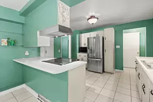 543 8th St, Manistee, MI 49660 - Photo 10