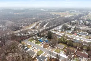 1832 Observatory Ave SE, Grand Rapids, MI 49546 - Photo 28