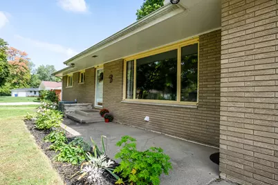 1593 Columbus Avenue, Benton Harbor, MI 49022 - Photo 2