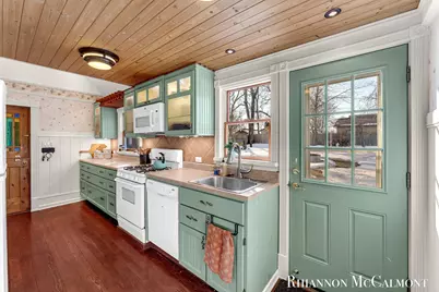 3019 Highgate Avenue SW, Wyoming, MI 49509 - Photo 6