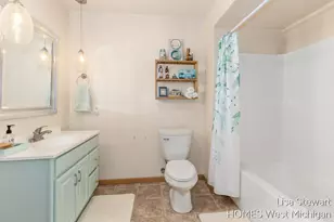 206 Pine Meadow Dr, Belding, MI 48809 - Photo 28