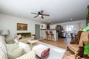 66810 Park Ln, Dowagiac, MI 49047 - Photo 6