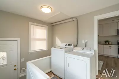 1012 Sigsbee Street SE, Grand Rapids, MI 49506 - Photo 18