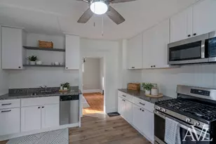 1012 Sigsbee St SE, Grand Rapids, MI 49506 - Photo 14