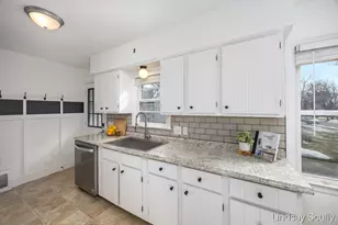 2500 Raymond Ave SE, Grand Rapids, MI 49507 - Photo 12