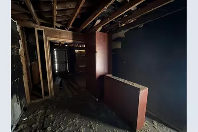 4528 Farmbrook Street, Detroit, MI 48224 - Photo 14