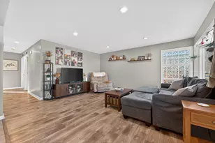 7435 Lathers St, Westland, MI 48185 - Photo 6