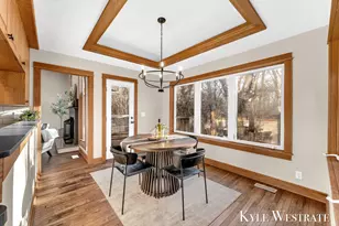 13186 Indigo Ct, Holland, MI 49424 - Photo 8